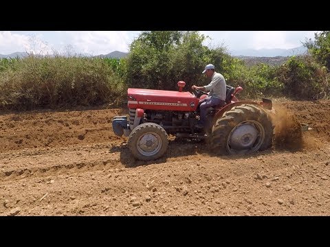 Tarlayı Tekeriyle Sürdü