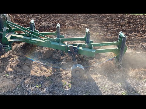ESKİ NESİL ALPLER YAYLI PULLUK MASSEY FERGUSON 3 085 D
