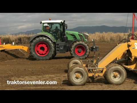 Fendt 828 Vario Claas Axion 930