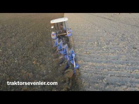 NEW HOLLAND TD75D
