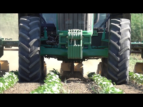 John Deere 5105 M