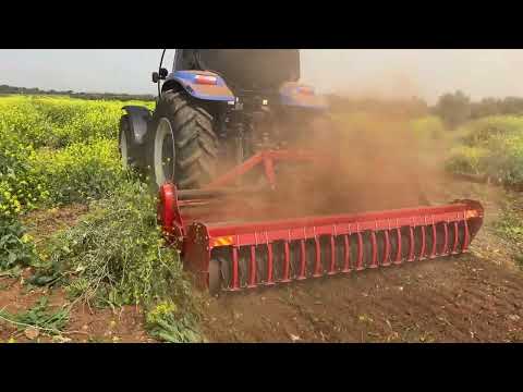 OTU BİÇMEDEN ROTOVATÖR GİRDİ