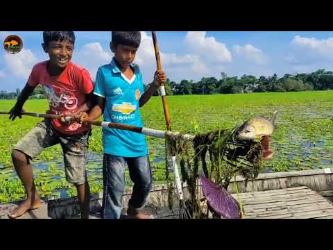 Unique Best Kids Bowfishing Form Boat Best Kids Jumping