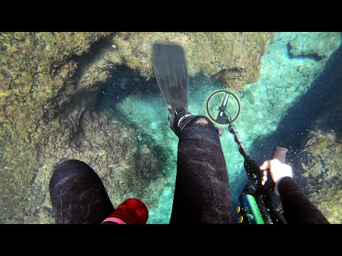 Underwater Metal Detecting Twin Spring Ginnie Springs