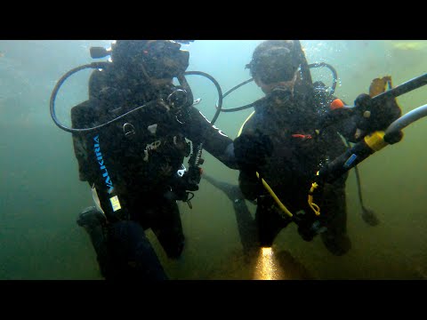 Underwater Metal Detecting girls trip with tripndive