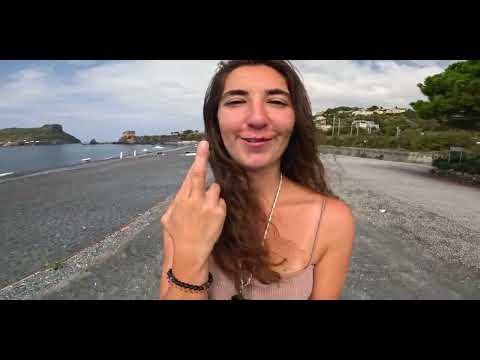 Metal Detecting an Old Beach in Italy Underwater