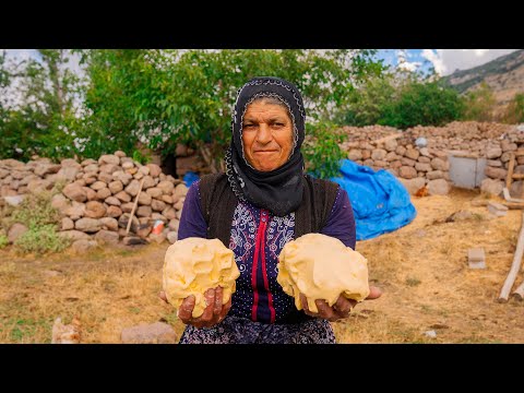 Yayla da Geleneksel Tereyağı Yapımı Dağlar da Doğal Yaşam