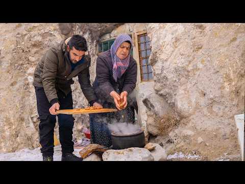 Taş Mağara Önünde Taş Köfte Yaptım Köyde Soğuk Hava