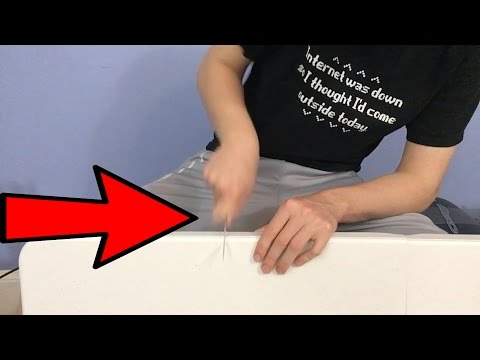 CUTTING TABLE IN HALF WITH PLASTIC KNIVES