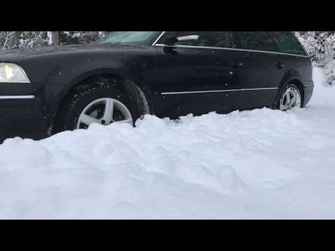 Vw Passat in snow ESP OFF 2 0 TDI 136 PS having some fun