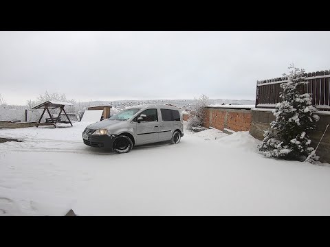 Vw Caddy in snow ESP OFF 1 9 TDI 105 HP having fun
