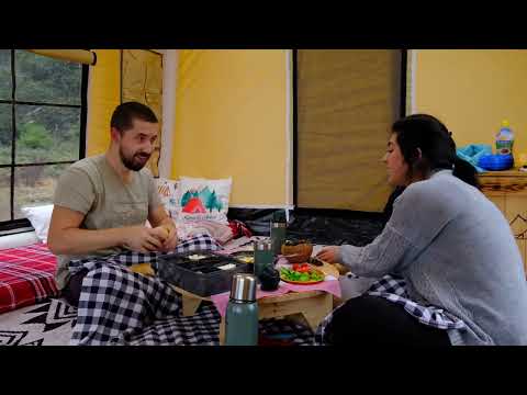 Sisler İçinde Sıcak Çadır Kampı