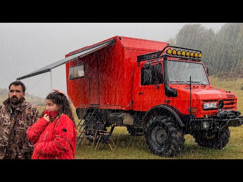 UNIMOG KARAVAN İLE YILIN İLK KIŞ KAMPI