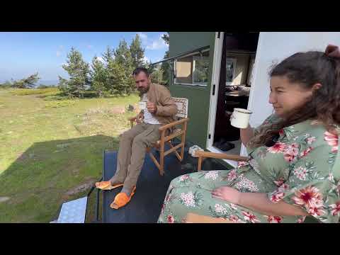 FULL ELEKTRİKLİ KARAVANLA VİLLA KONFORUNDA KAMP