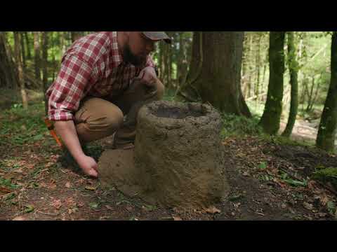 Primitive Steak Cooking in a Clay Oven Built from Mud and