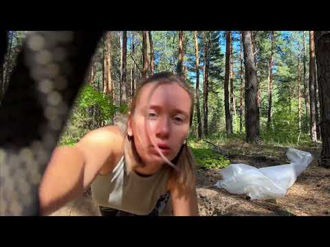 Solo in the Wild Shelter Building Fire Crispy Chicken Wings