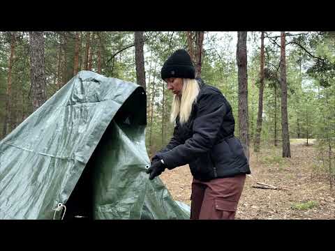 Bushcraft Camp Setup and Campfire Cooking