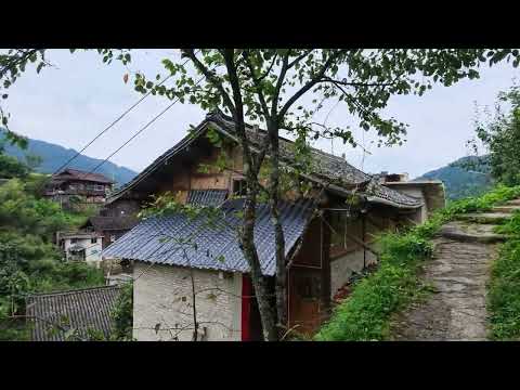 A Hidden Mountain Village in China A Golden Autumn Paradise
