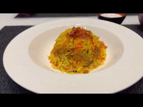 World s Best Business Class Qatar Airways B777 300ER Qsuite