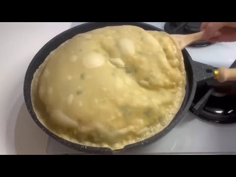 İnanılmaz mayasız 2 bardak un ile fırınsız bir börek kolay
