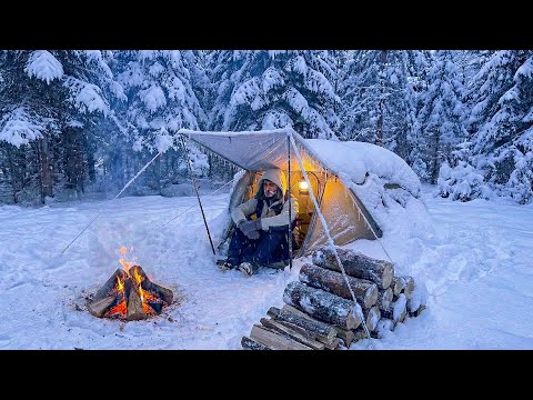 SURVIVAL in a SNOWSTORM at 15 C EXTREME WINTER Camping