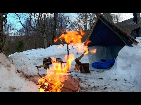 Winter Survival Shelter Sleeping Outside in 25 Weather Deep
