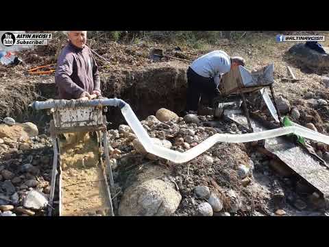 Gold Exploration Finding and Screening Operations in river