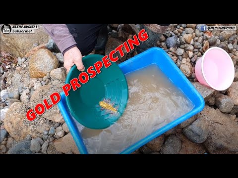 Gold Prospecting in a River Simple and Easy Gold Extraction