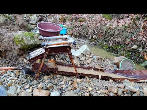 GOLD Discovery Incredible Gold Find İn Old Stream Bed
