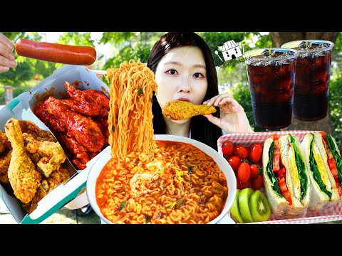 ASMR MUKBANG 편의점 직접 만든 한강 라면 양념치킨 소세지 샌드위치 먹방 레시피 FRIED