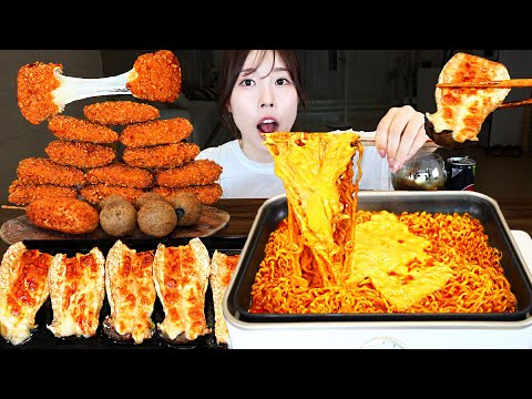 ASMR MUKBANG 직접 만든 체다치즈 볶음면 치필링 양념치킨 치즈볼 핫도그 먹방 Cheese