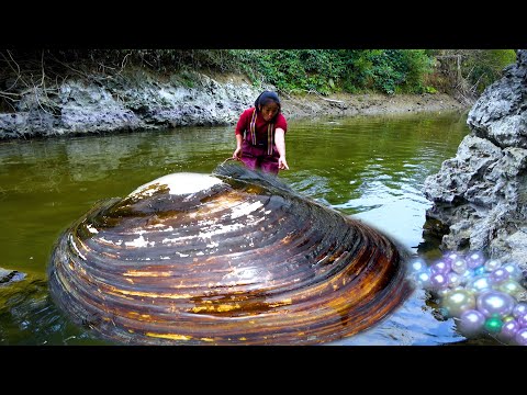 You can see pearls from the mouth of a river clam it s
