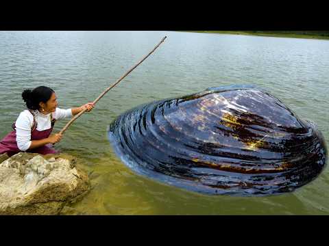 Finally guarding the big river clam you can enjoy digging