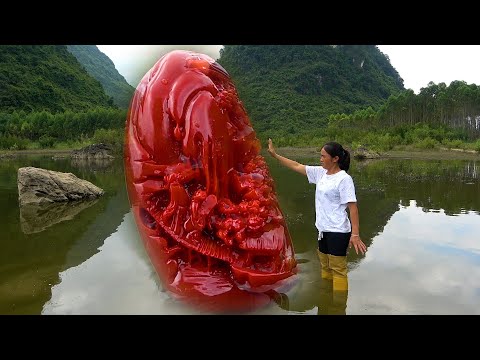Putting a red stone in the belly of a clam is really