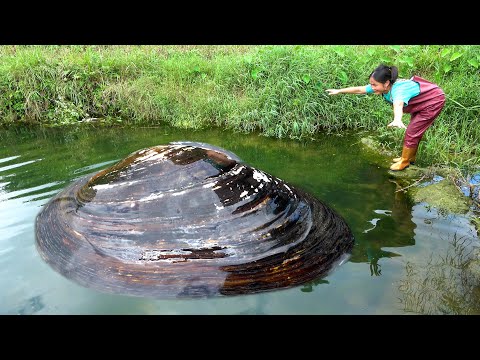 This kind of place is amazing it can make people digging