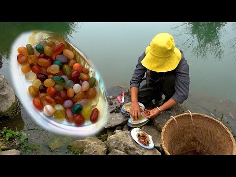There are so many treasures in the river The pearls in the