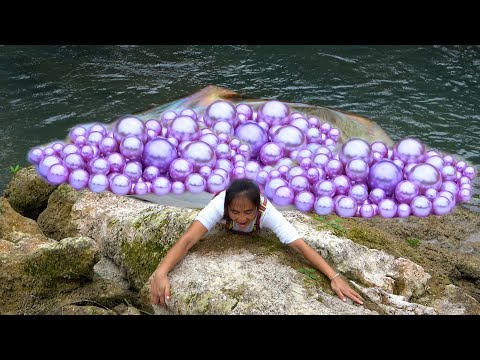 The purple blue pearls are so bright and smooth that I can