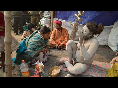 Saduların hayatına yakından bir bakış Rishikesh Hindistan