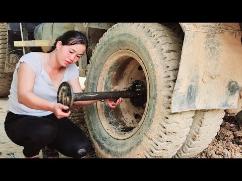 Genius Girl Repairing Cars and Motorcycles for Customers