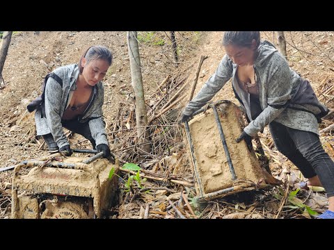 The girl went looking for bamboo shoots and found a broken
