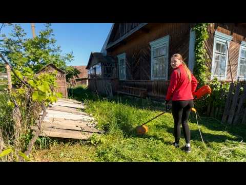 I Returned to My Grandma s Abandoned House After Years Away