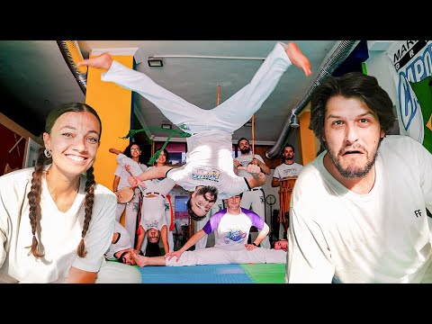 Çizgili Don Ve Papağan Kapoera