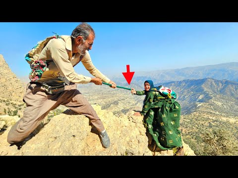 A nomadic couple who go to the mountains to gather herbal