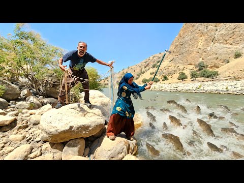Tuba s Courage in the Khersan River Hunting Big Fish with a