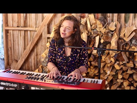 Red Leaf Hill Riverbank Live Acoustic