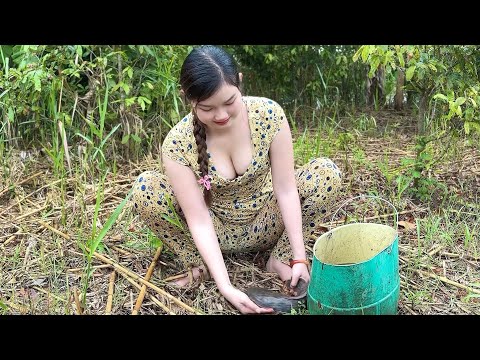Khủng Khiếp Khi Thấy Vảy Con Rắn Cực Lớn Trúc Phương Vlog