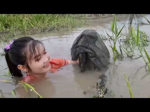 Đào Hang Bắt Ếch Cùng Ch ó Thông Minh Mùa Này Thật Kinh