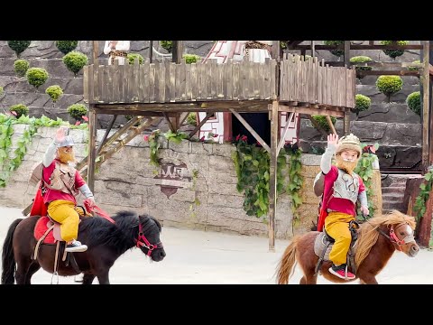 云南深山居然发现一个小人国 有国王有卫兵 过着童话般的生活 A small country was