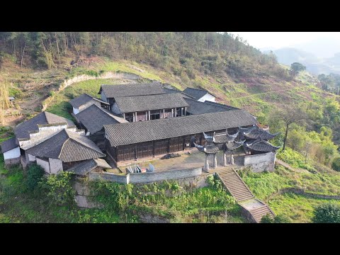 重庆深山里发现一无人的古寺庙 已有400多年了 保存完好却无人问津 An uninhabited ancient