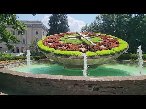 Floral clock Frankfort Kentucky July 2026